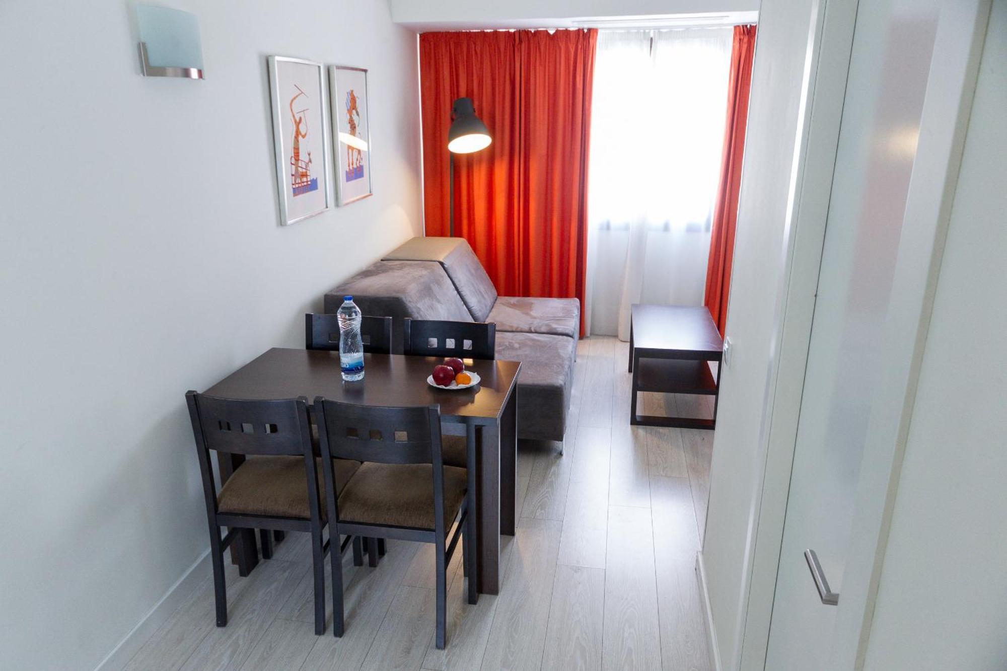 Apartamentos Recoletos Madri Exterior foto
